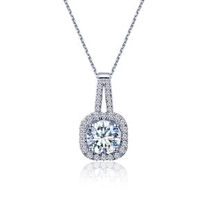 Collier pendentif exquis en diamant de laboratoire Halo Cushion, avec solitaire rond brillant et pavé, en argent sterling - Product Image 1