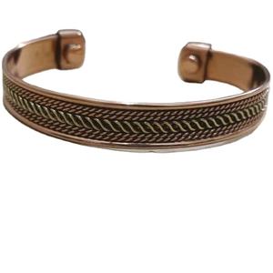 Brazalete de Terapia Magnética de Cobre Puro, Diseño Trenzado de Dos Tonos, Alivio del Dolor de Artritis, Brazalete Unisex para el Bienestar - Product Image 1