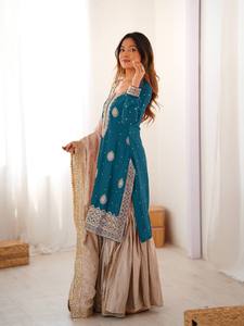 Tenues Sharara traditionnelles et élégantes pour femmes, conçues par des designers, avec des tissus de qualité supérieure, à porter en toutes occasions, pour un look élégant et magnifique. - Product Image 2