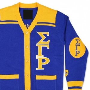 Cardigan en tricot bleu pour femmes Sigma Gamma Rho, col en V, manches longues, avec boutons jaunes, couleur unie, pull brodé d'hiver - Product Image 4