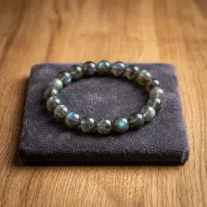 Fournisseur professionnel fabriqué Style classique Labradorite naturelle Agate pierre perles Bracelet en gros mode cristal - Product Image 1