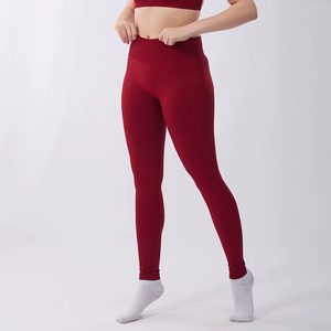 Conjunto Deportivo de 3 Piezas para Mujer, Estilo Halter sin Costuras, para Gimnasio, Entrenamiento, Yoga y Fitness - Product Image 6