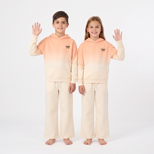 Conjunto Deportivo Sublimado de Dos Colores para Niños, Sudadera con Capucha y Pantalones Anchos, Ropa Deportiva Personalizada para Niños y Niñas, Conjunto a Juego al por Mayor - Product Image 1