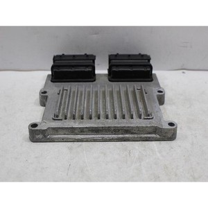Equus - Módulos de Computación y ECUs Usados 391063CVD0 - Product Image 5