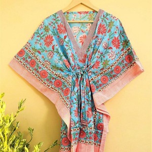Robe kimono pour femme à imprimé floral, coupe ample, longueur intégrale, viscose et coton, vêtements de détente d'été, manches trois quarts, sans col - Product Image 1