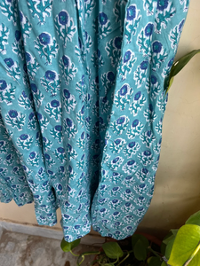 เดรสยาวผ้าฝ้ายขายดีปี 2026 คอวี แขนยาว ปักลายดอกไม้ พิมพ์ลายบล็อก ผ้าฝ้ายอินเดีย ชุดลำลองแบบยาว - Product Image 3