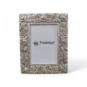 Marcos de Fotos Metálicos de Lujo, Decoración de Pared Elegante, Marco para Exhibición de Imágenes, Decoración Moderna para el Hogar, Calidad Premium, Ecológico - Product Image 1