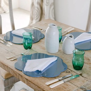 Sous-plat décoratif festonné en laque pour table à manger moderne et décoration intérieure, vente en gros, fabriqué au Vietnam - Product Image 4