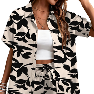 Ensemble d'été personnalisé pour femmes, ensemble de vêtements d'été en deux pièces, t-shirt uni en coton et polyester, shorts de cycliste pour femmes - Product Image 2