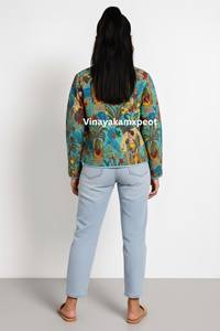 Veste artistique matelassée brodée tricotée à la main, en tissu de coton respirant, réversible, longueur standard, prix usine, collection 2026, vente chaude - Product Image 3