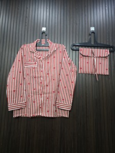 Conjunto de pijama de algodón a rayas con estampado de corazones para mujer, manga larga, con botones en la parte delantera, longitud completa, ajuste holgado, ropa de dormir informal para la temporada de primavera - Product Image 6