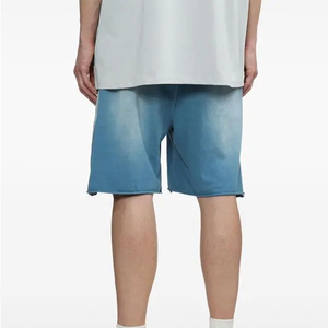 Shorts pour hommes style streetwear avec logo personnalisé, effet délavé soleil, sérigraphie et strass - Product Image 6