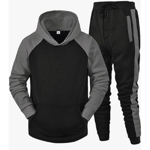 Conjunto Deportivo con Capucha para Hombre, Color Negro y Gris, Manga Larga, Estilo Casual para Otoño, Transpirable, de Poliéster y Algodón, Pantalones Jogger con Laterales - Product Image 1
