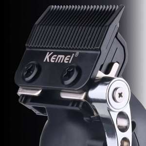 Tondeuse à poils du corps électrique sans fil rechargeable par USB <span class=keywords><strong>Kemei</strong></span> <span class=keywords><strong>Km</strong></span>-<span class=keywords><strong>2296</strong></span>, batterie au lithium 2500 mAh, tondeuse réglable pour hommes - Product Image 5