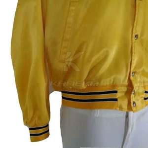 Veste d'hiver en soie pour homme de style moderne, col montant, logo sur le devant, tissu respirant et léger, respectueux de l'environnement, pour une utilisation quotidienne en extérieur - Product Image 3