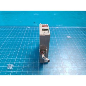 Protector de circuito Fuji CP31FM/5 CP31F-M005 usado como pieza de repuesto para equipos semiconductores antiguos - Product Image 1