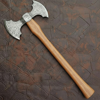 Hache à double tête en acier de Damas, outil en acier à motif artisanal personnalisé pour les travaux en extérieur et le camping