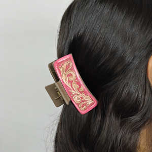 Pinza para el pelo de cuero genuino estilo vaquera vintage, hecha a mano, accesorio occidental para el cabello, nuevas pinzas de diseño con grabado artesanal. - Product Image 3