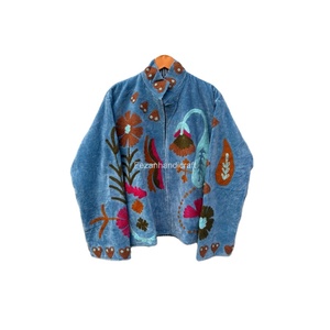 Veste en velours bleu turquoise, veste brodée ouzbèke, manteau unisexe, veste courte d'hiver, veste bohème chic, manteau pour femme - Product Image 1