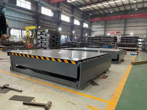 รถยกไฟฟ้า6ตันสำหรับคนเดินเท้าเครื่องปรับระดับแท่นไฮดรอลิก - Product Image 2