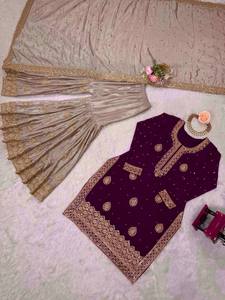 Conjunto Grace Sharara Shimmer Bloom, Conjunto Elegante con Bordados, Estilo Festivo, Diseño Étnico, Moda Femenina - Product Image 3