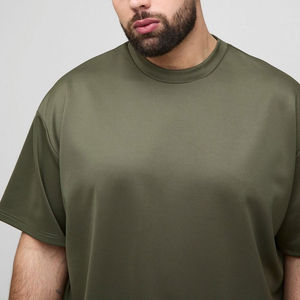 Nouvel ensemble tendance t-shirt et short pour homme 100% coton col rond décontracté et élégant pour l'été à prix abordable OEM - Product Image 6