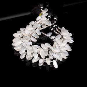 Perles de pierre de lune blanche naturelle facettées en forme de marquise, perles de pierre de lune percées sur le côté, perles de pierres précieuses pour la création de bijoux 7x12-8x13MM 8 pouces - Product Image 4