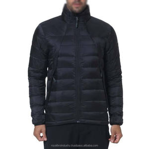 2025 nueva llegada hombres impermeable ultraligero chaqueta acolchada abrigo de invierno 100% poliéster - Product Image 6