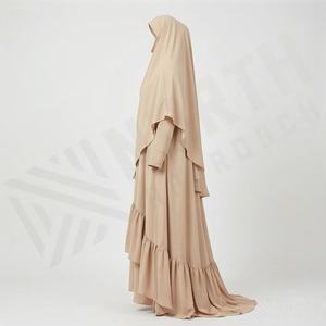 Nouvelle Abaya Musulmane Tendance : Robe Hijab Personnalisable, Vêtement Modeste de Qualité Supérieure - Product Image 3