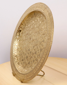 Wholesale Aluminum Meta Round Hammered Design with Embossed Design Metal <b>Serving</b> <b>Tray</b> <b>Gold</b> Plated for Dining Table Decoration - Product Image 6
