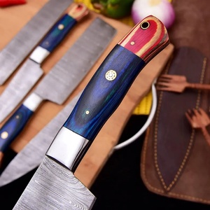 UA Supplies – Ensemble de 5 couteaux de chef en acier Damas forgé à la main, manche ergonomique en bois, style moderne, pleine longueur de lame, ambidextre - Product Image 5