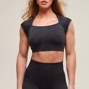 T-shirt de sport respirant et élastique pour femme, coupe courte, décontracté, pour yoga et fitness, design crop top, ajusté - Product Image 1
