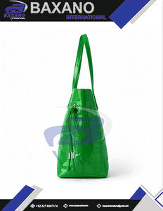 Bolso de Mano de Cuero Patentado Brillante con el Logotipo de la Hermandad Alpha Kapa Alpha, Ligero, Duradero y Elegante para Uso Diario - Product Image 6