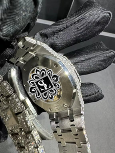 Montre Hip-Hop pour Homme de Luxe, à Quartz, en Acier Inoxydable, avec Cadran Carré et Aiguilles, Résistante à l'Eau 10m, Modèle Très Demandé, Vente en Gros - Product Image 4