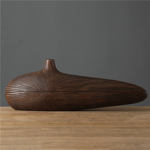 Mesa Decorativa Ligera de Madera de Diseño Nórdico Hecha a Mano para el Día de la Madre, para el Hogar o Restaurante, por MULTI CRAFT - Product Image 4
