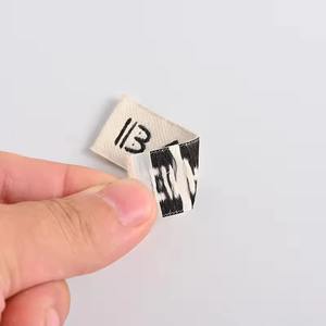 Étiquettes tissées pour vêtements, étiquettes de col personnalisées avec logo de marque, haute densité, respirantes, les plus vendues - Product Image 5