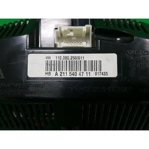 ชุดหน้าปัดรถยนต์ E-class ปี 2001-2006 มือสอง ของแท้ รหัสอะไหล่ A2115404711 - Product Image 6