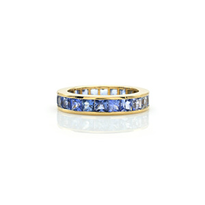 Bague Éternité Saphir Bleu Taille Carrée 4 CTW en Or Jaune 14 carats avec Sertissage Canal, Expédition Rapide, Taille US-7 – Meilleure Vente - Product Image 2