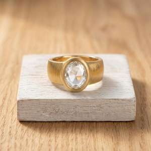 Premium Quality Oval Rose Cut Lab Grown Diamond 10K 14K 18K Solid Gold Signet Gold Bezel Platinum Wedding Statement Unisex Ring - Product Image 4