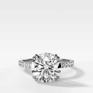 Anillo de compromiso de diamante cultivado en laboratorio de 2 quilates, corte redondo, engaste de doble punta, banda recta solitaria de 1.75mm, venta al por mayor, oro macizo de 14k y 18k - Product Image 3