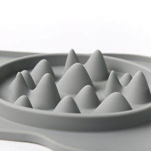 Comedero Elevado para Perros, Tazón de Agua de Alimentación Lenta, Base Antideslizante de Silicona, Acero Inoxidable, Tamaño Regular - Product Image 2