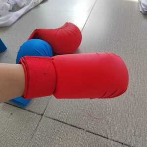 ผ้าพันมือเจลพรีเมียม ถุงมือซับในแบบยาวพันข้อมือ สำหรับชกมวย คาราเต้ MMA สีและโลโก้ปรับแต่งได้ ทำจากยางนีโอพรีน - Product Image 5