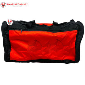 Sac de voyage matelassé en polyester pour femmes, brodé Delta Sigma Soror |   Sac de voyage matelassé sublimé pour femmes Sorority - Product Image 3