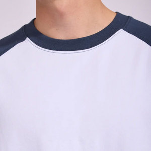 Solid Color Clothing Manufacturer OEM/ODM Regular Fit Baggy Breathable Streetwear Fashionable Reglan Short Sleeve T-Shirt - Product Image 3