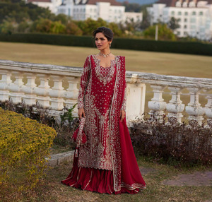 Conjunto de Kurta y Palazzo con bordado rojo hermoso, de manga larga, estilo moderno, traje/vestido Salwar para fiesta, trajes Punjabi para mujer - Product Image 1