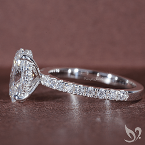 แหวนเพชรทรงรี 1 กะรัต เพชรเพาะเลี้ยงในห้องปฏิบัติการ ประดับเพชรเม็ดเดี่ยว |   แหวนทองคำขาว 10K รับรองโดย IGI - Product Image 3