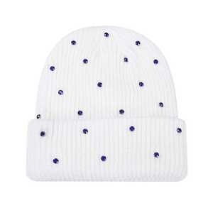 Venta al por mayor de gorros de invierno personalizados para mujer, gorros de punto de algodón con pedrería para mujer. - Product Image 3