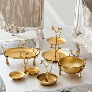 Cuenco Decorativo de Metal Duradero con Asas, Color Dorado, Centro de Mesa para Hogar y Cocina, Cuenco de Aluminio de Grado Alimenticio - Product Image 1