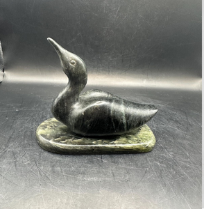 Par de estatuillas de elefantes de piedra rústicas de color gris, talladas a mano con detalles ornamentales, disponibles a precios de mayorista. - Product Image 6