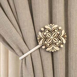 Gancho Decorativo Moderno para Cortinas, Organizador Elegante para Sujetar Cortinas y Realzar Interiores, de la India - Product Image 1
